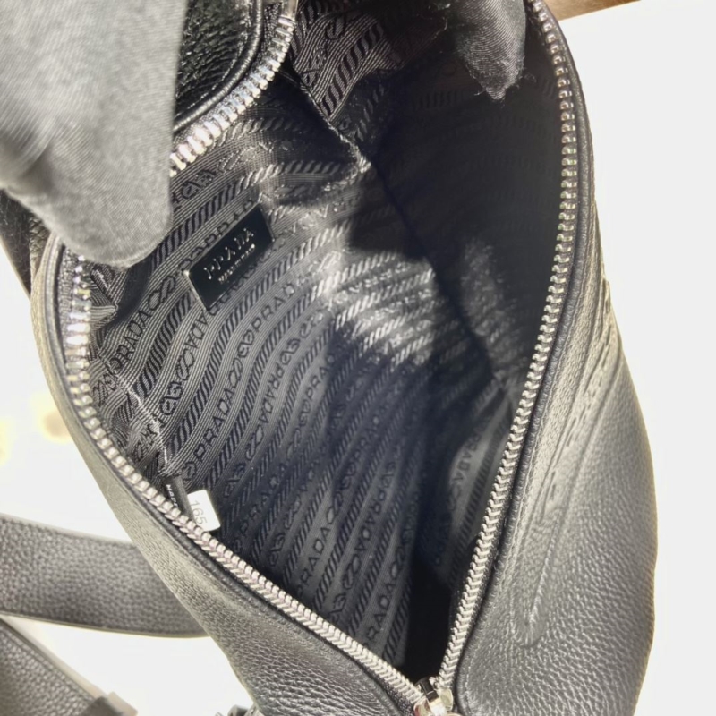 Pra*a waist chest packs